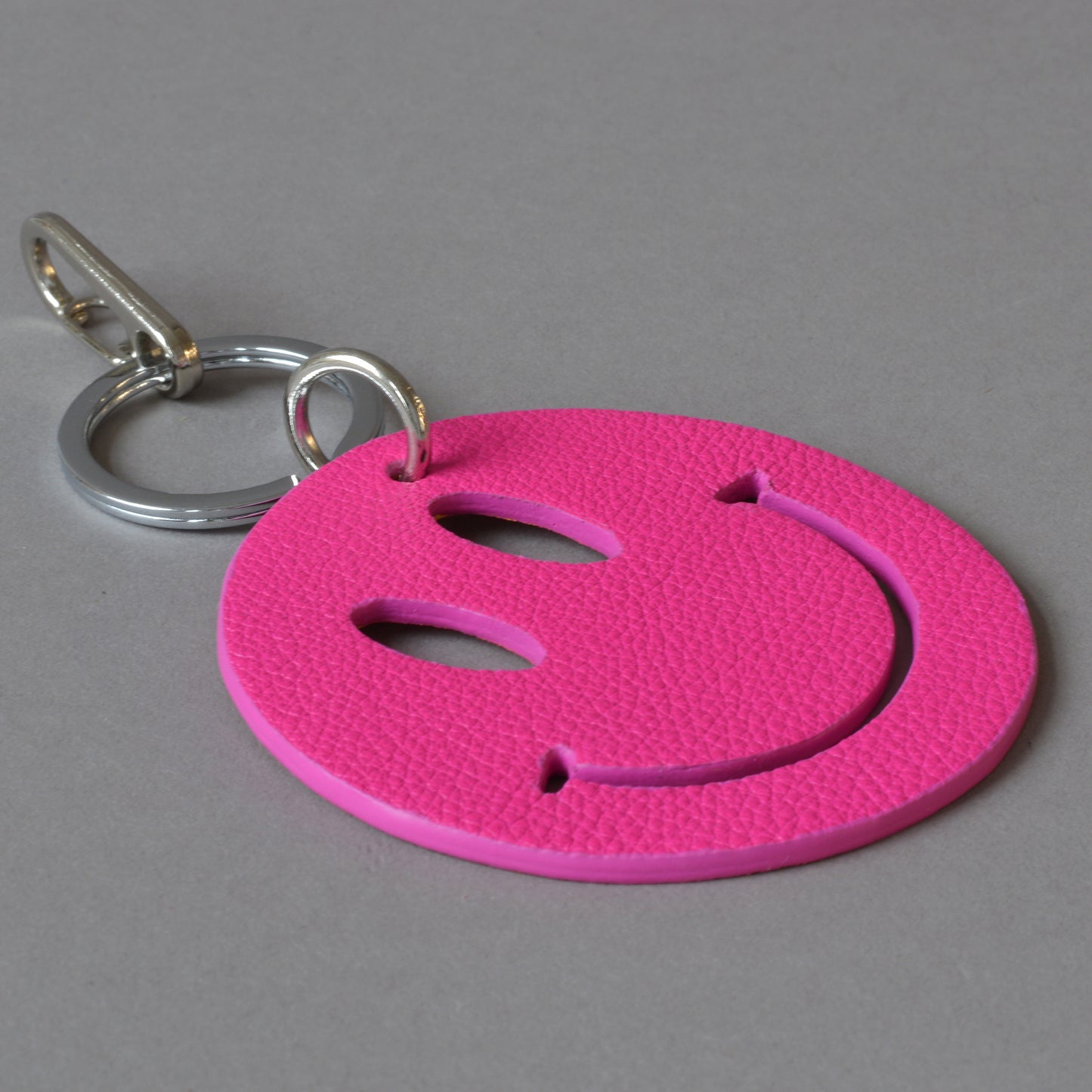Happy Key Ring Pink Silver