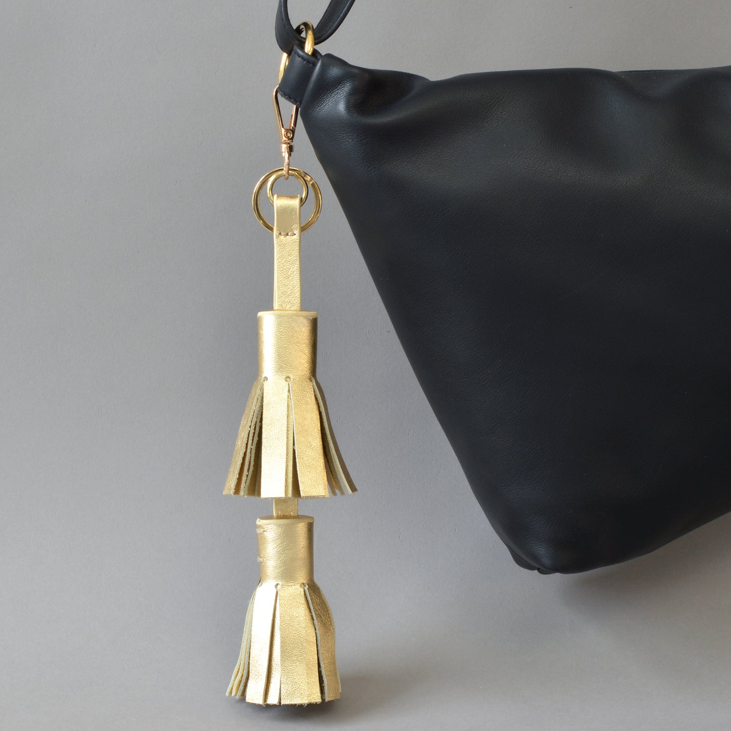 Twin Tassel Key Ring Gold