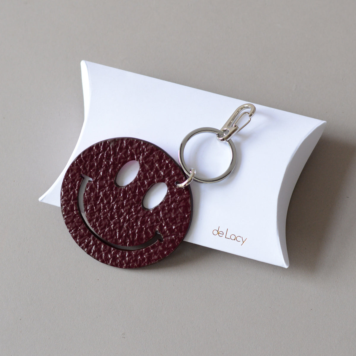 Happy Key Ring Burgundy Pink