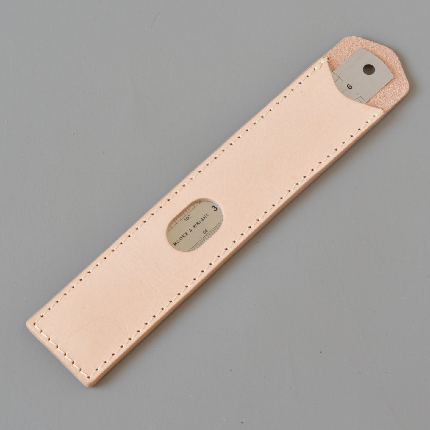 Ruler & Case, Natural